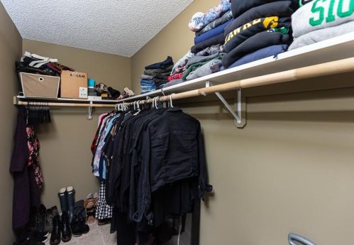 989 Farrell St, Saint Paul MN  55119-5203 exterior