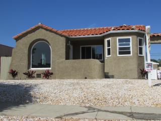 2311 79th St, Inglewood, CA 90305-1133