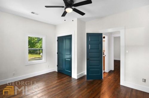 5600 Feldwood Rd, Atlanta GA  30349-2809 exterior