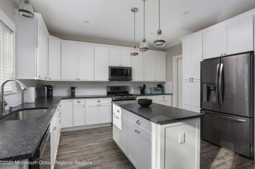 69 Westside Ave, Tinton Falls NJ 07701-1451 exterior