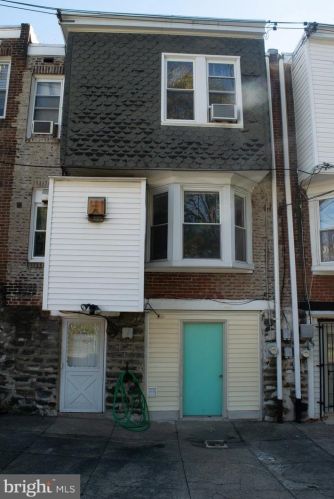 5620 13th St, Philadelphia, PA 19141-4104