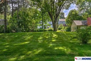 414 J E George Blvd, Omaha, NE 68132-1962