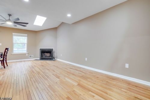 126 Canal Way, Hackettstown NJ  07840-1262 exterior
