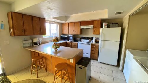 9140 Lehigh Ave, Denver, CO 80237-1904