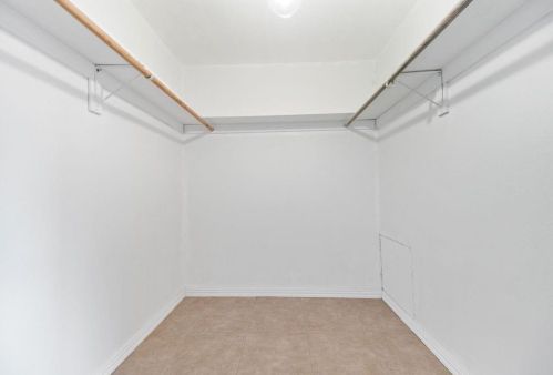 521 Gardenia St, Angleton TX 77515-4865 exterior