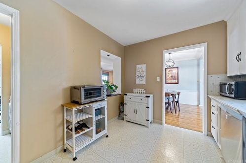 2930 Adams St, Glendale CA 91206-3422 exterior