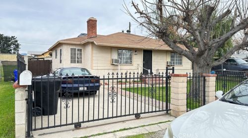 18842 Lynwood St, Bloomington, CA 92316-2205