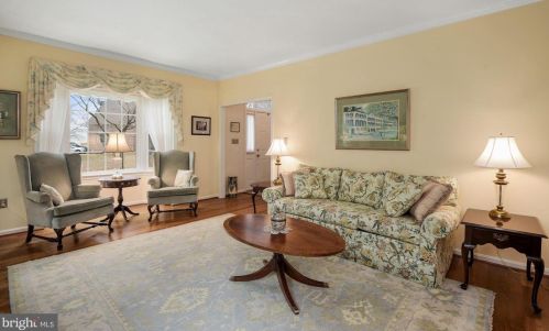 704 Pebble Bch Dr, Silver Spring MD 20904-3576 exterior