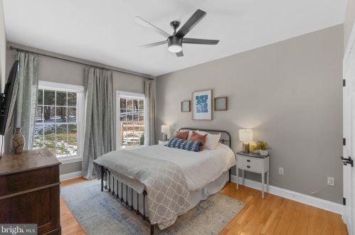 944 Old County Rd, Severna Park MD 21146-4817 exterior