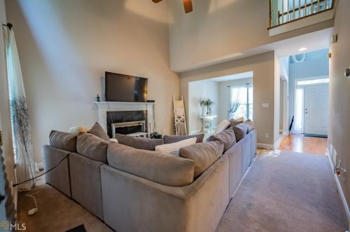 408 Harris Manor Dr, Atlanta GA  30311-2118 exterior