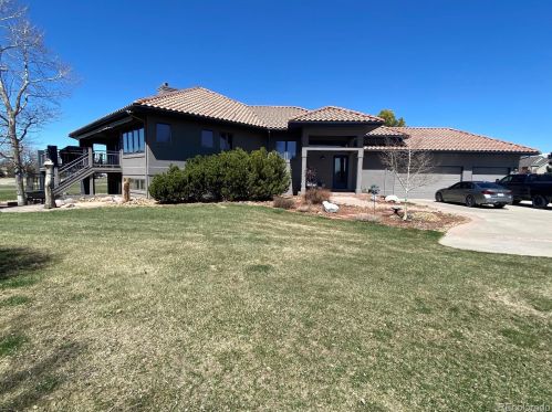 226 Mulligan Lake Dr, Mead, CO 80542-8804
