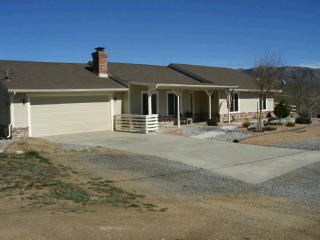 23937 Clover Spring Rd, Tehachapi, CA 93561-9578