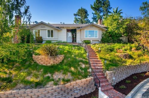 3447 Burritt Way, Glendale, CA 91214-1102