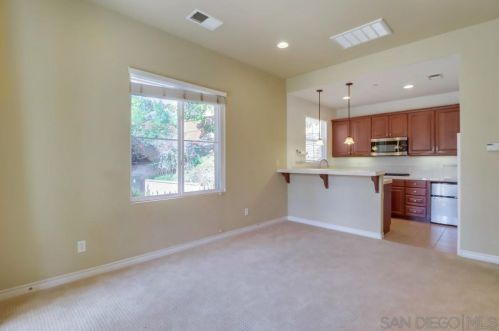 691 Coastal Hills Dr, Chula Vista CA  91914-4319 exterior