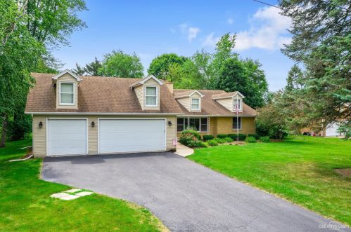 72 Wilmette Dr, Oswego, IL 60543-9556