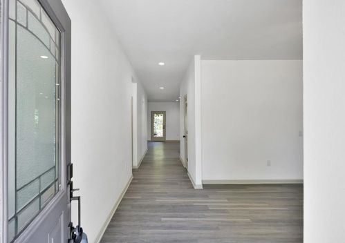 4 Hanover Ln, Conroe TX  77304-1119 exterior