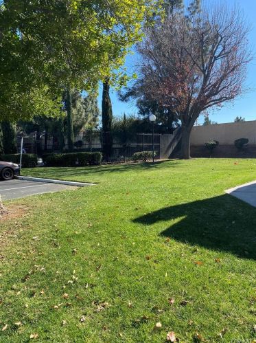 9014 Chaucer Cir, Riverside, CA 92503-5739