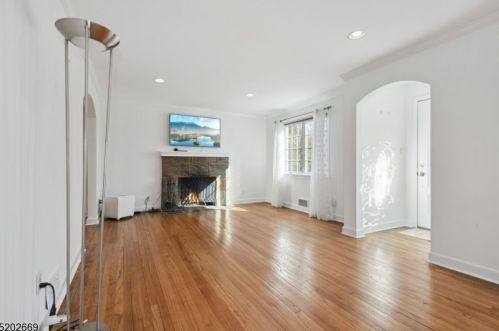 334 Essex Ave, Bloomfield, NJ 07003-2811