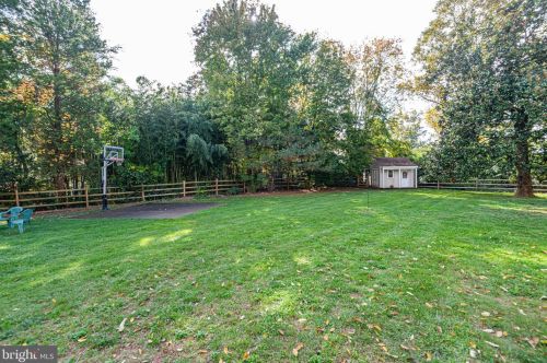 2407 Starcrest Dr, Silver Spring MD 20904-5459 exterior