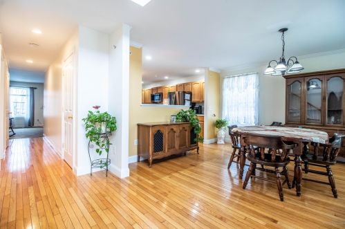 2 Wingate Ln, Berwick, ME 03901-2972