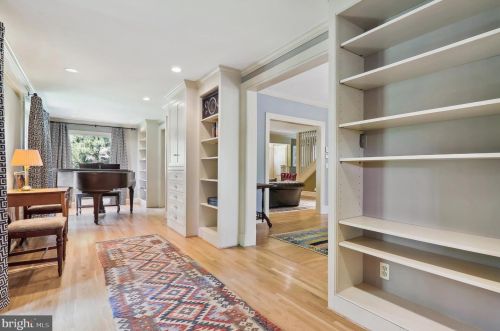 1310 Noyes Dr, Silver Spring MD 20910-2224 exterior