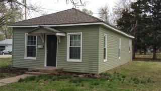 209 Adams Ave, Sterling, KS 67579-1821