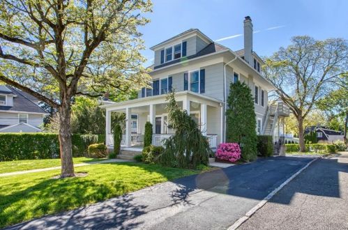 48 Lexington Ave, Greenwich, CT 06830-5739