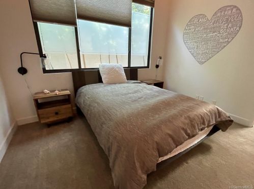 525 Ahakea St, Honolulu HI 96816-4702 exterior