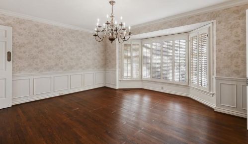 3819 Cabeza De Vaca Cir, Irving TX  75062-3841 exterior
