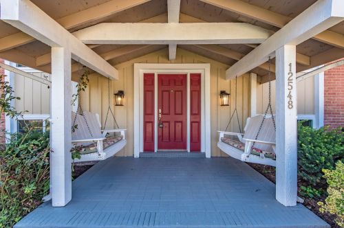 12548 Dawn Beth Dr, Hazelwood, MO 63043-2804