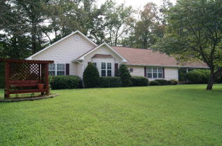 386 Holder Rd, Quebeck, TN 38579-2249