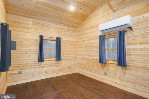 520 End Ave, Tavistock NJ  08033-2630 exterior