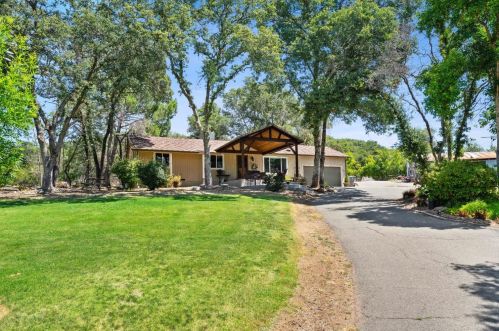 2445 Fairview Ln, Newcastle, CA 95658-9766