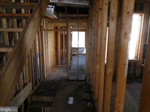 2104 9 St, Philadelphia PA 19122-1313 exterior