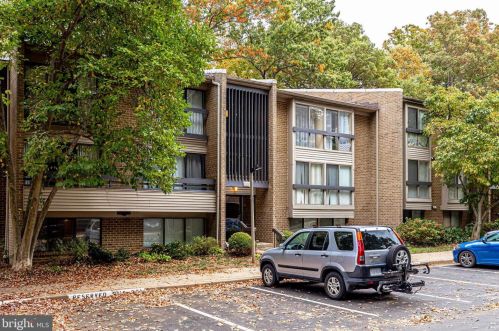 2108 Green Watch Way, Herndon, VA 20191-2421