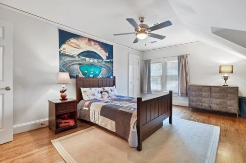 72 Brookhaven Dr, Atlanta GA  30319-3004 exterior