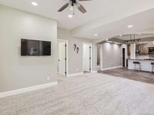 7693 Duquesne Way, Aurora CO 80016-1317 exterior