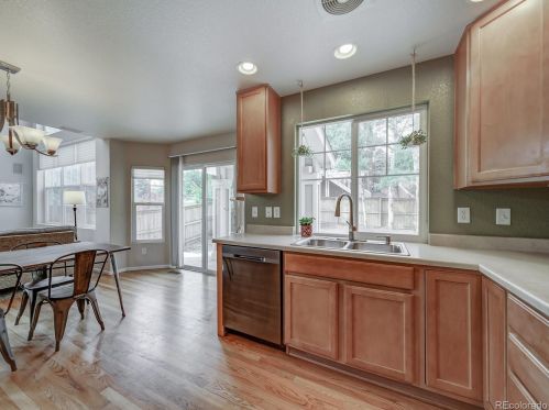 4875 Eaton Park Way, Aurora CO 80016-4292 exterior