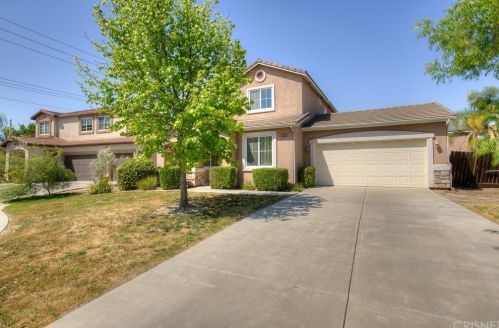 2390 Dewitt Ave, Fresno, CA 93727-6358
