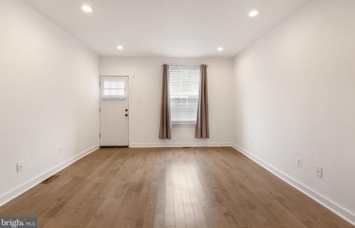 2252 Cambria St, Philadelphia PA  19134-3906 exterior