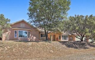1911 Harris Rd, Mariposa, CA 95338-9760
