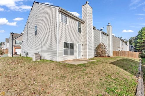 1590 Danube Ct, Atlanta GA  30349-5436 exterior