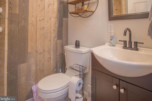 116 Solomons Ct, Hedgesville WV  25427-3723 exterior