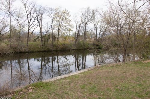 43 Liberty Way, South Bound Brook, NJ 08880-1494