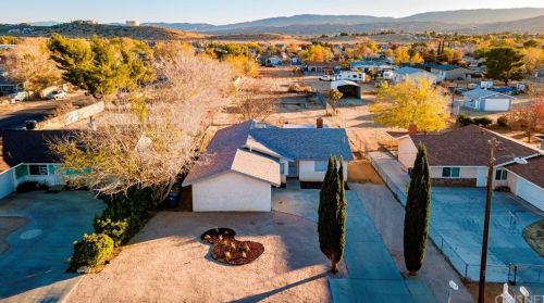 4210 Avenue, Lancaster, CA 93535-7726