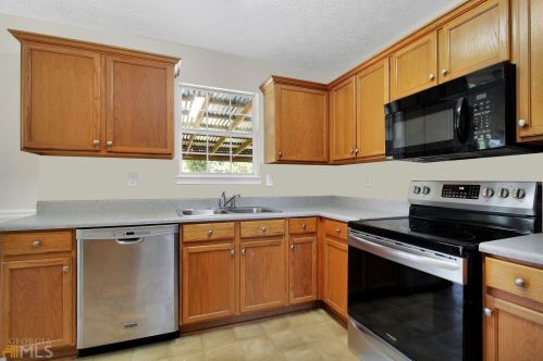 106 Meadow View Dr, Jackson GA  30233-2908 exterior