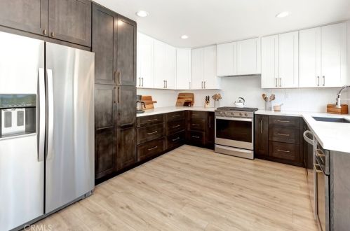 1736 Holbrook St, Anaheim CA  92807-1012 exterior