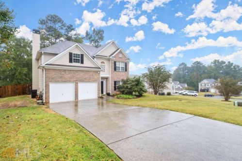 3726 Mill Lake Dr, Marietta, GA 30060-6272