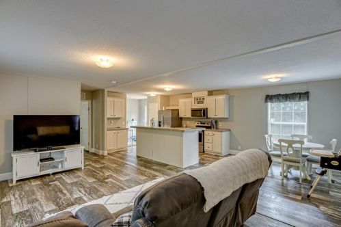 167 Stoney Grove Church Rd, Norris, GA 30828-3777