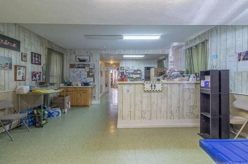 149 Prospect St, Bristol, CT 06010-6351